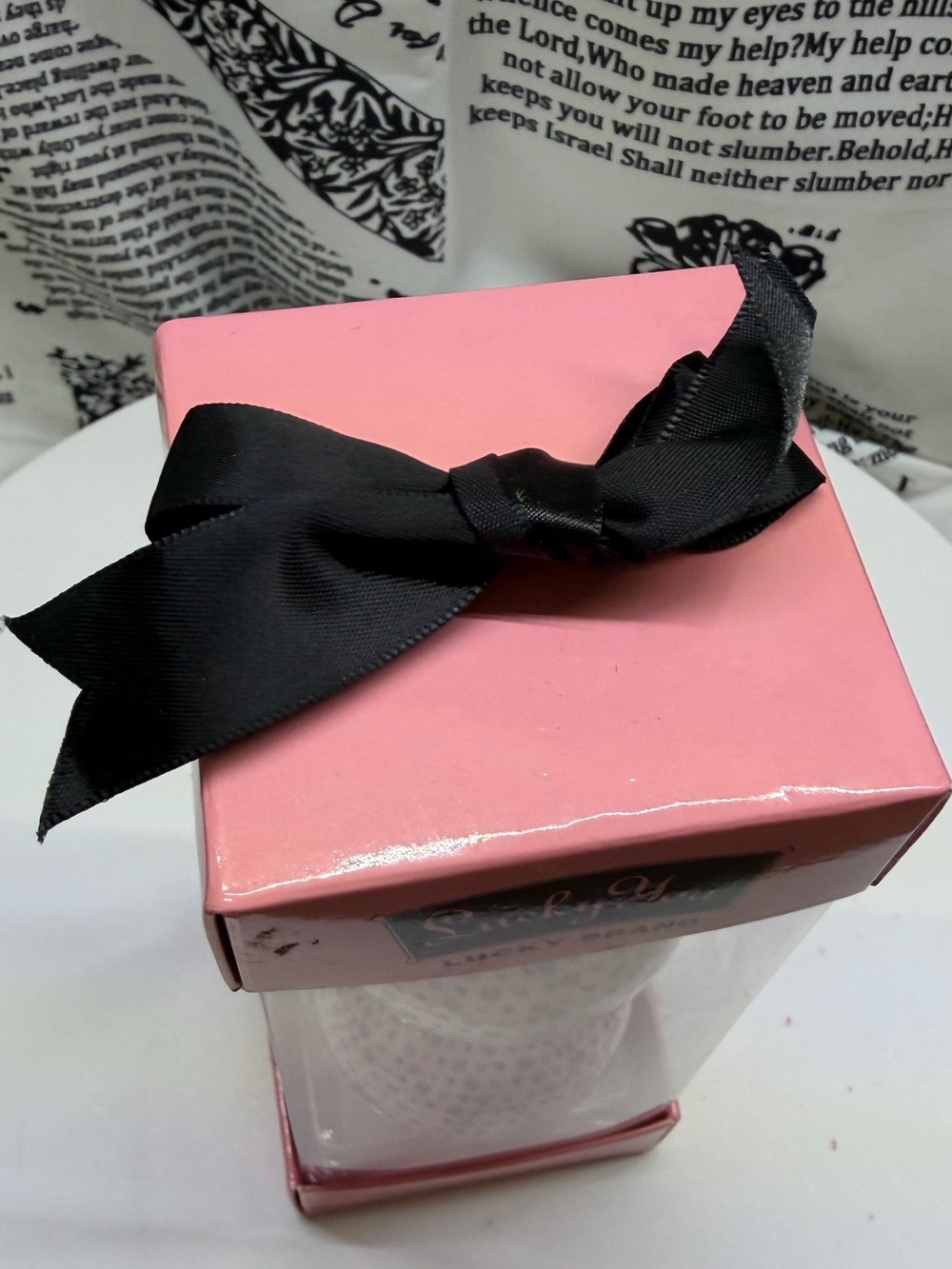 LuckyYou Bath Bombs - Picture 4 of 5